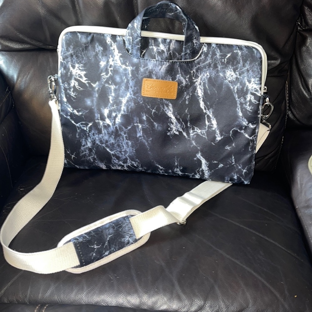 Marble laptop case